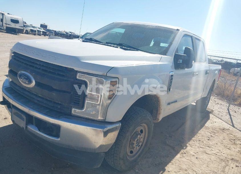 Photo 2 of 2019 Ford F-250 XL (VIN 1FT7W2BT9KEF52831)