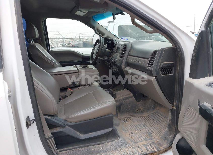 Photo 5 of 2019 Ford F-250 XL (VIN 1FT7W2BT9KEF52831)