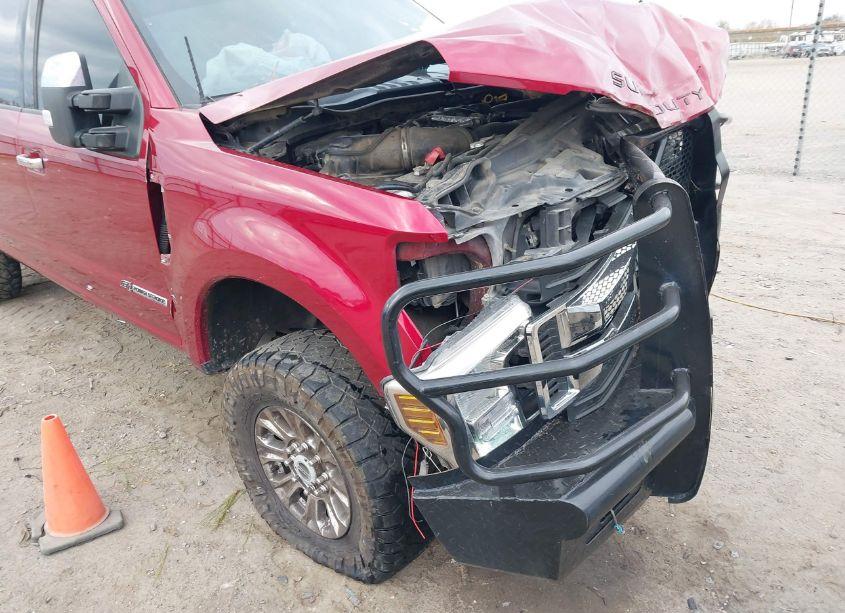 Photo 18 of 2019 Ford F-250 XLT (VIN 1FT7W2BT9KEF93346)