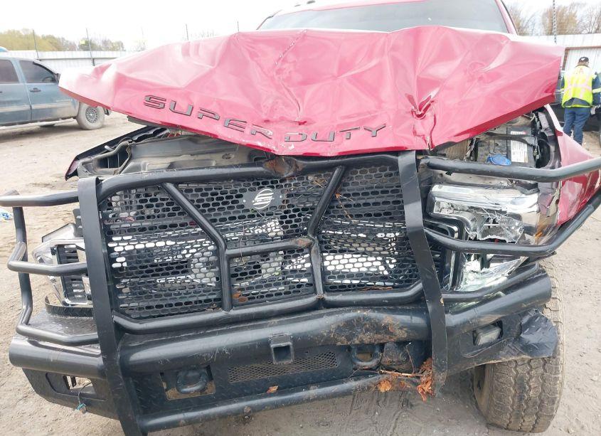 Photo 6 of 2019 Ford F-250 XLT (VIN 1FT7W2BT9KEF93346)