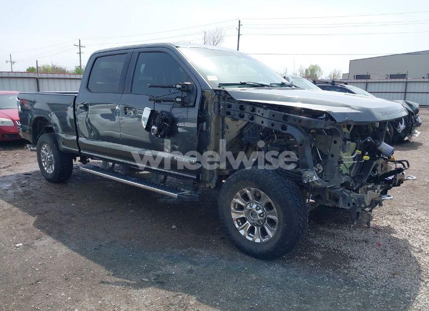 2019 Ford F-250 XLT (VIN 1FT7W2BT9KEG40441) main photo
