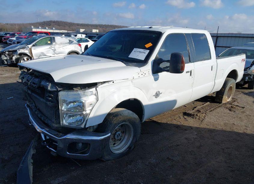 Photo 2 of 2015 Ford F-250 LARIAT (VIN 1FT7W2BTXFEA32630)