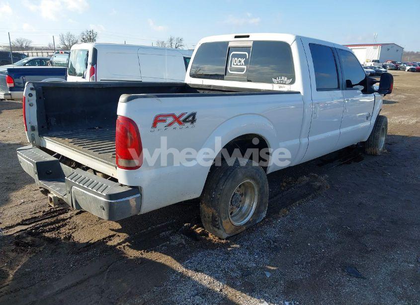 Photo 4 of 2015 Ford F-250 LARIAT (VIN 1FT7W2BTXFEA32630)