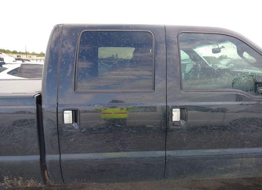 Photo 13 of 2015 Ford F-250 LARIAT (VIN 1FT7W2BTXFEB43520)