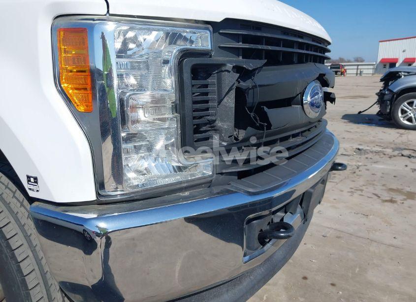 Photo 18 of 2017 Ford F-250 XL (VIN 1FT7W2BTXHEC76863)