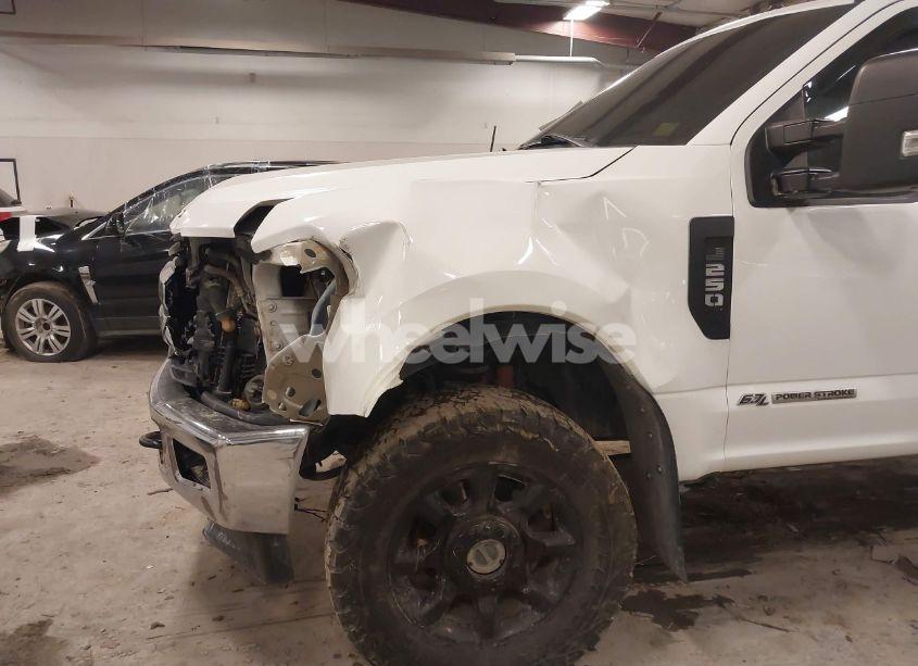 Photo 12 of 2017 Ford F-250 XLT (VIN 1FT7W2BTXHEC81609)