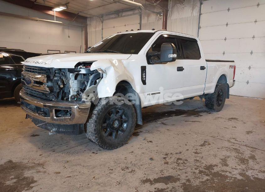 Photo 2 of 2017 Ford F-250 XLT (VIN 1FT7W2BTXHEC81609)