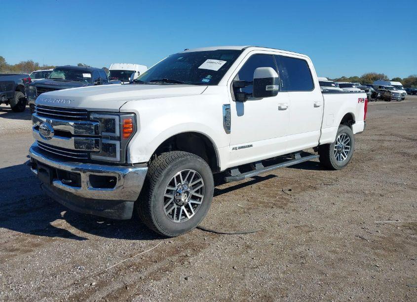 Photo 2 of 2017 Ford F-250 LARIAT (VIN 1FT7W2BTXHED49830)