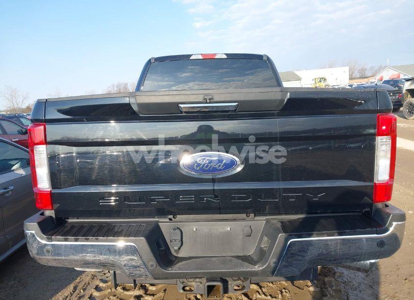 Photo 16 of 2017 Ford F-250 XLT (VIN 1FT7W2BTXHEE16331)