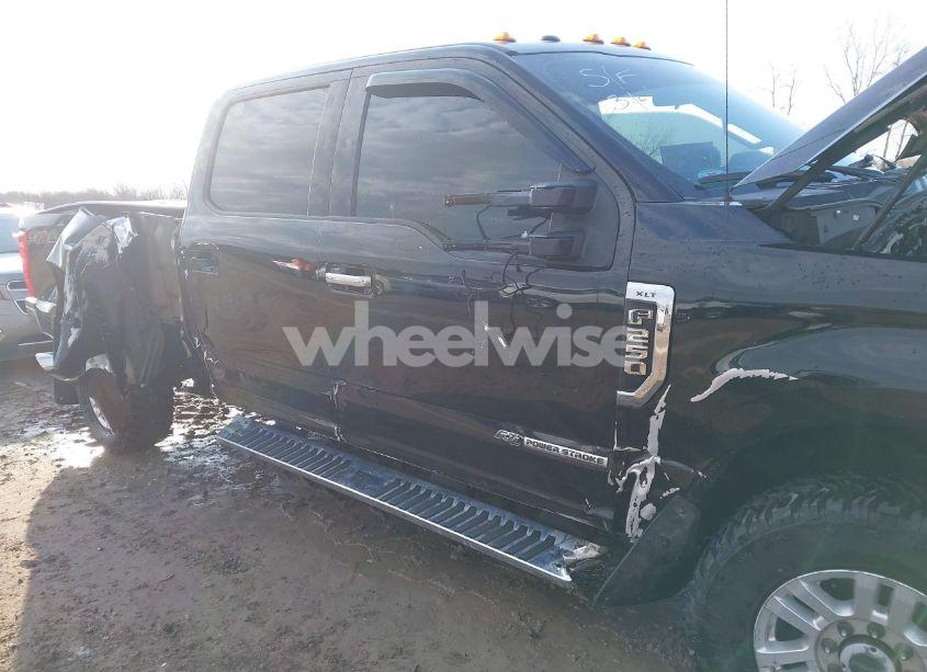 Photo 6 of 2017 Ford F-250 XLT (VIN 1FT7W2BTXHEE16331)