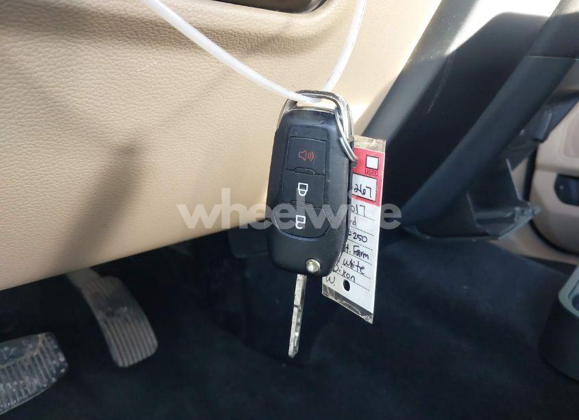 Photo 11 of 2017 Ford F-250 XLT (VIN 1FT7W2BTXHEE20668)