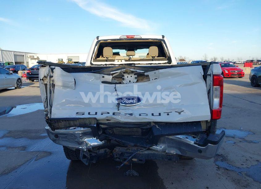 Photo 17 of 2017 Ford F-250 XLT (VIN 1FT7W2BTXHEE20668)