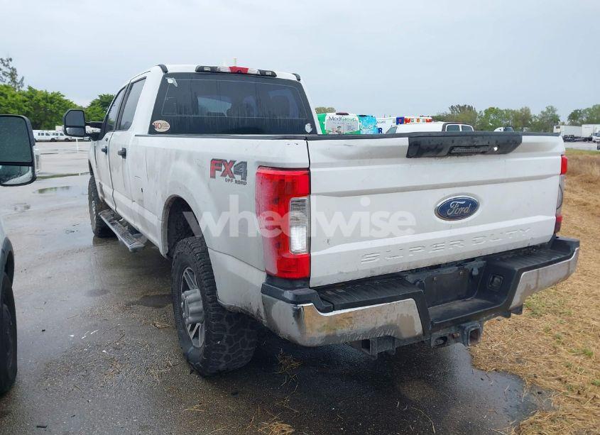 Photo 3 of 2017 Ford F-250 XL (VIN 1FT7W2BTXHEE86542)