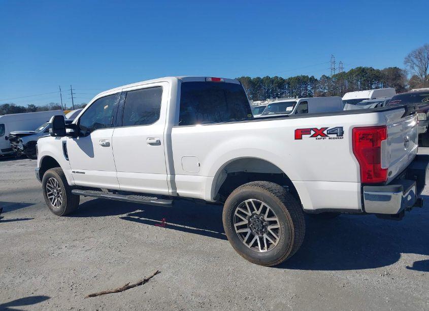 Photo 14 of 2018 Ford F-250 LARIAT (VIN 1FT7W2BTXJEC35672)