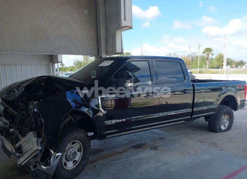 Photo 14 of 2019 Ford F-250 LARIAT (VIN 1FT7W2BTXKEC87594)