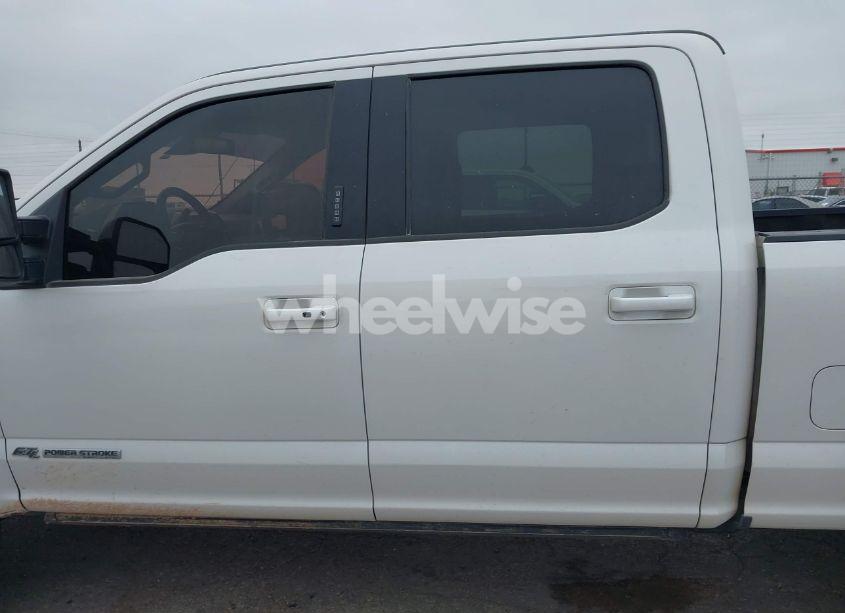 Photo 14 of 2019 Ford F-250 LARIAT (VIN 1FT7W2BTXKED26149)