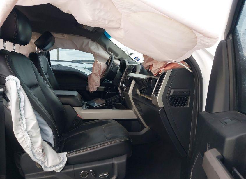 Photo 5 of 2019 Ford F-250 LARIAT (VIN 1FT7W2BTXKEG02846)