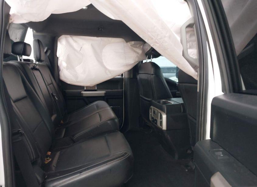 Photo 8 of 2019 Ford F-250 LARIAT (VIN 1FT7W2BTXKEG02846)