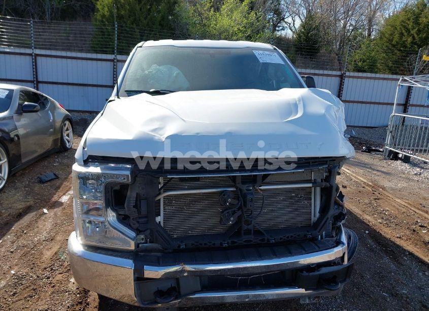 Photo 13 of 2022 Ford F-250 XLT (VIN 1FT7W2BTXNEF06817)