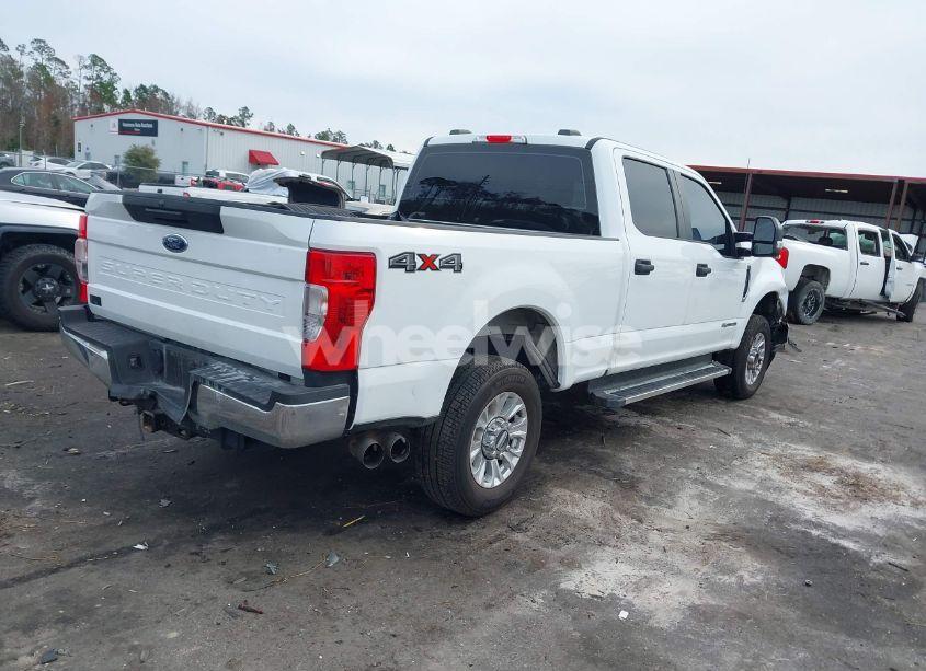 Photo 4 of 2022 Ford F-250 XL (VIN 1FT7W2BTXNEF76074)