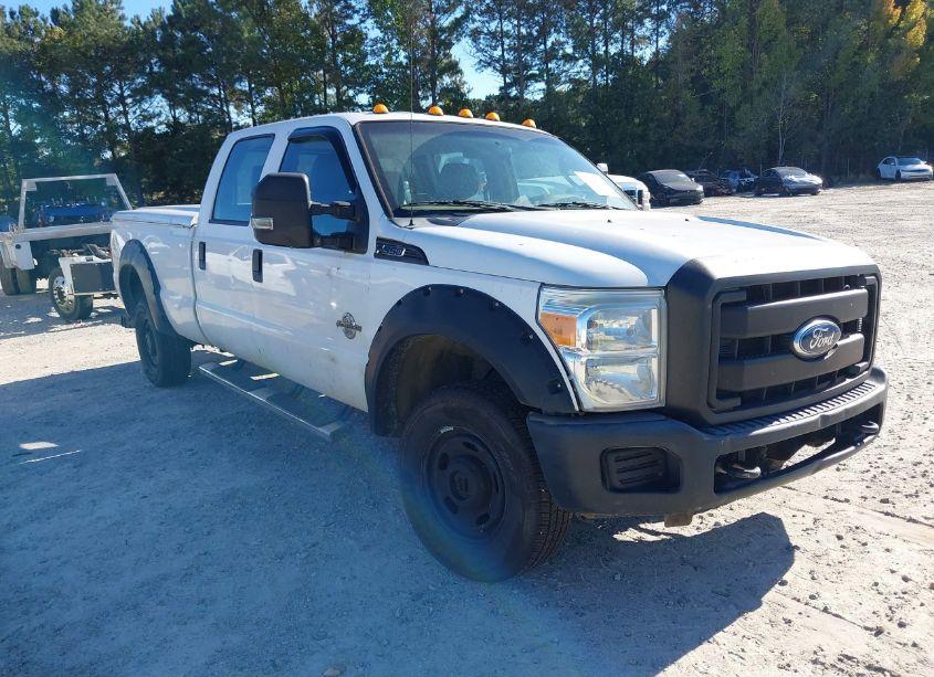 2011 Ford F-350 XL (VIN 1FT7W3BT2BEC03743) main photo