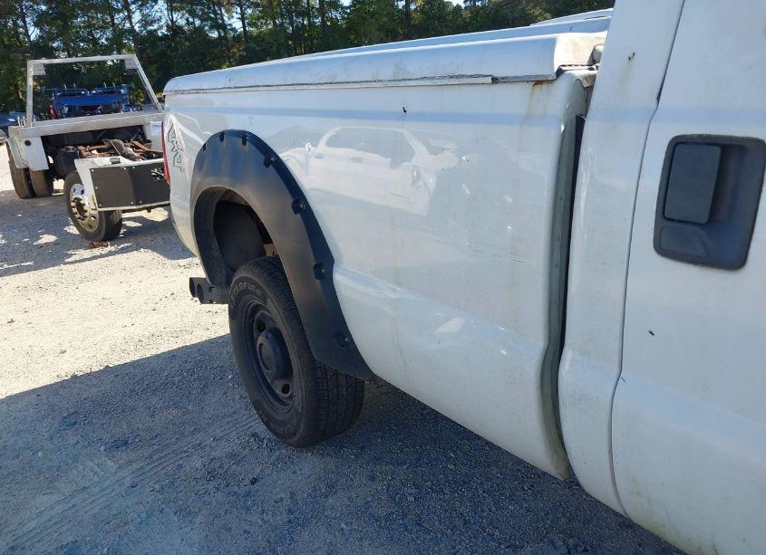 Photo 21 of 2011 Ford F-350 XL (VIN 1FT7W3BT2BEC03743)