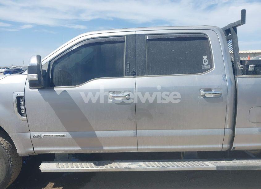 Photo 14 of 2022 Ford F-350 XLT (VIN 1FT7W3BT2NEC14262)
