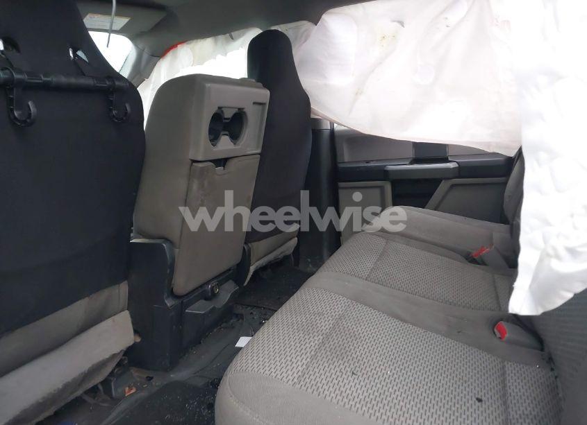 Photo 8 of 2017 Ford F-350 XLT (VIN 1FT7W3BT8HEE58535)