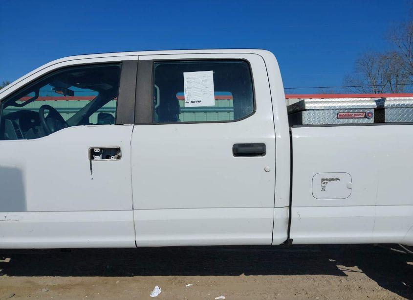 Photo 15 of 2019 Ford F-350 XL (VIN 1FT7W3BTXKED68066)