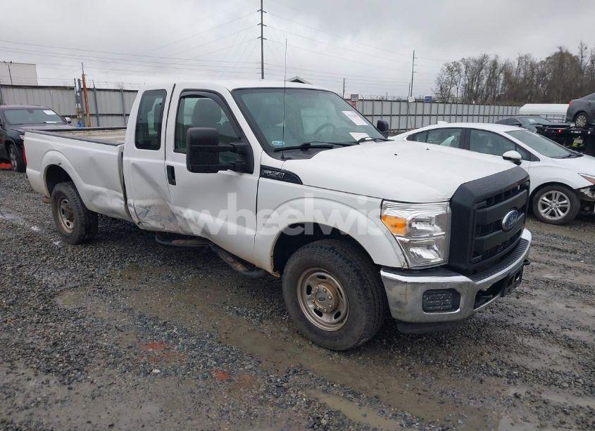 2016 Ford F-250 XL (VIN 1FT7X2A60GEB28826) main photo