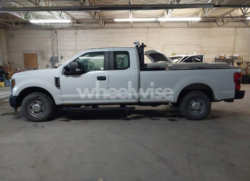 Photo 14 of 2018 Ford F-250 XL (VIN 1FT7X2A60JEC48083)