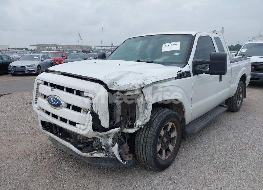 Photo 2 of 2011 Ford F-250 XL (VIN 1FT7X2A61BEA38223)