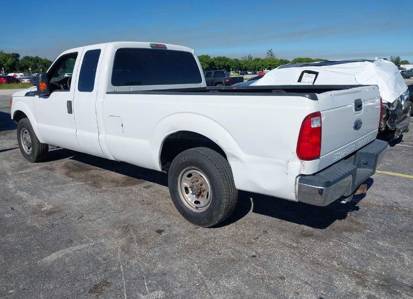 Photo 3 of 2016 Ford F-250 XL (VIN 1FT7X2A63GEC16480)