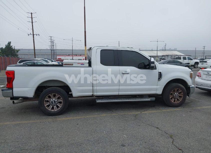 Photo 12 of 2019 Ford F-250 XLT (VIN 1FT7X2A65KEC46783)