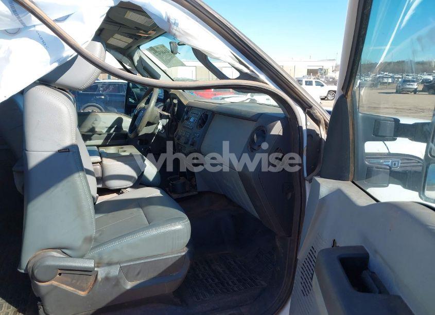 Photo 5 of 2011 Ford F-250 XL (VIN 1FT7X2A66BEA61951)