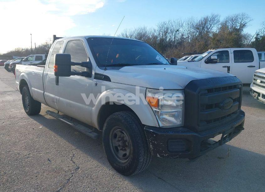 2012 Ford F-250 XL (VIN 1FT7X2A68CEB85057) main photo