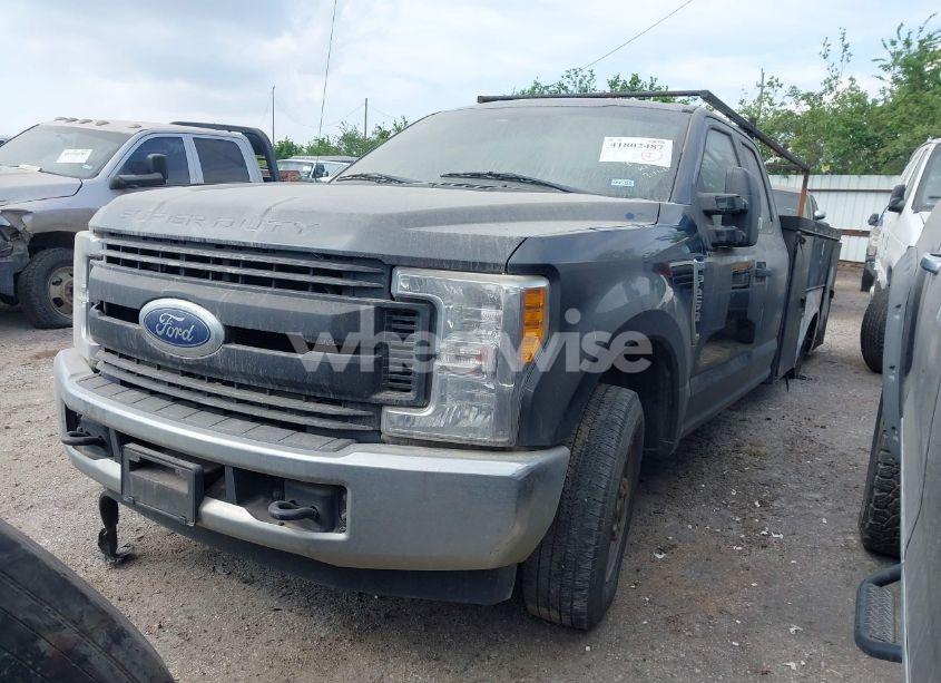 Photo 2 of 2017 Ford F-250 XL (VIN 1FT7X2A69HEE28463)