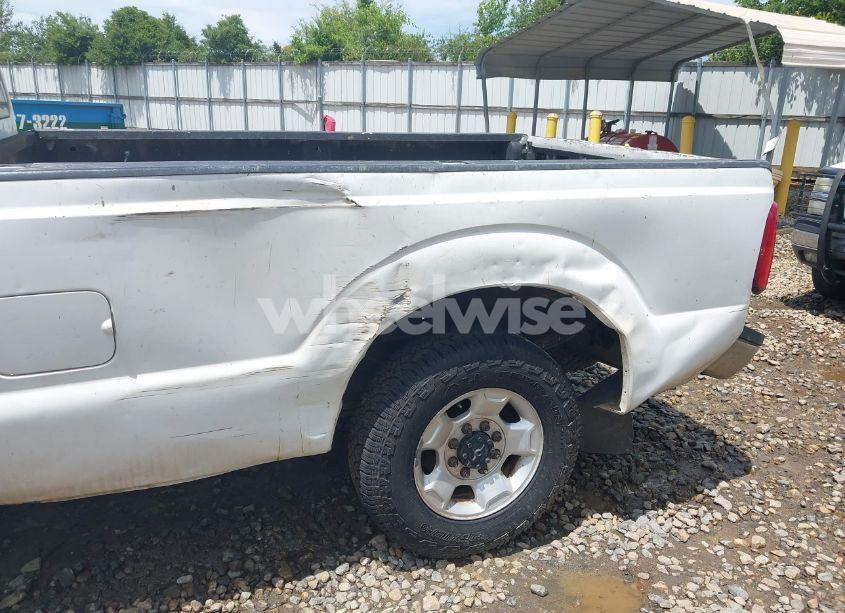 Photo 6 of 2011 Ford F-250 XLT (VIN 1FT7X2AT3BEC33228)