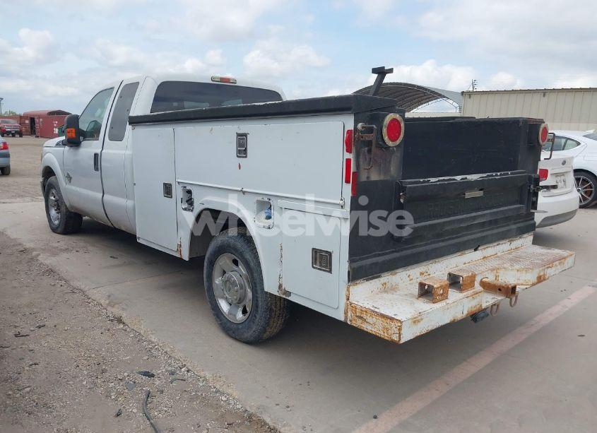 Photo 3 of 2012 Ford F-250 XLT (VIN 1FT7X2AT5CEC30526)