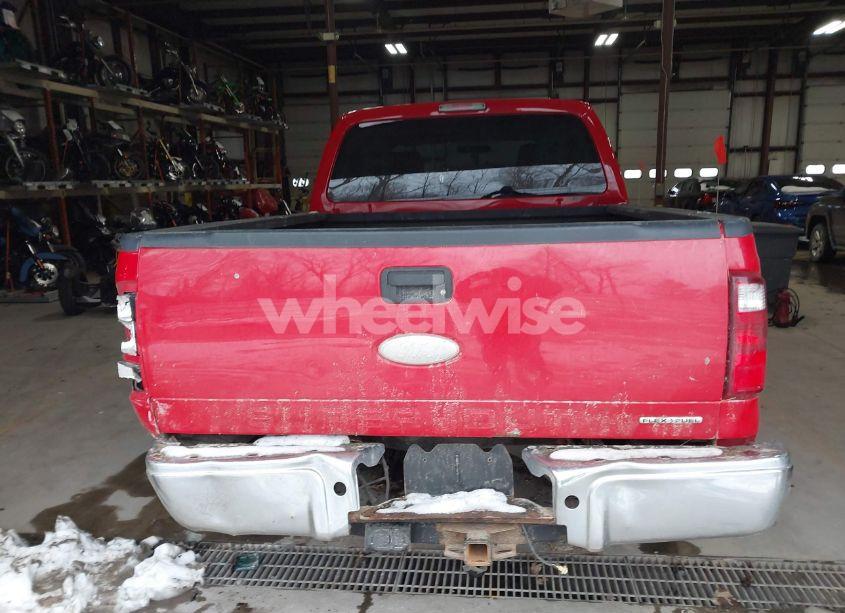 Photo 16 of 2012 Ford F-250 XLT (VIN 1FT7X2B60CEA74095)