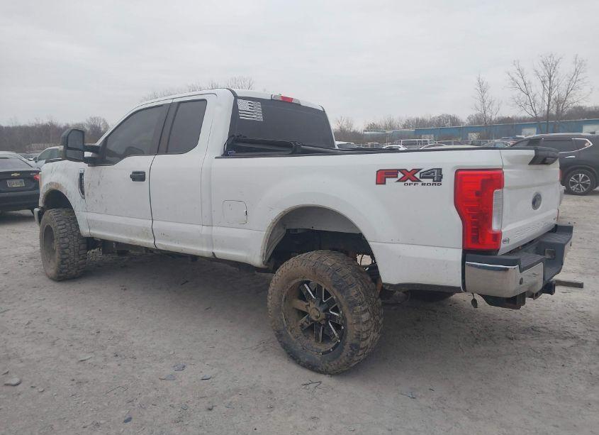 Photo 14 of 2017 Ford F-250 XL (VIN 1FT7X2B60HEC34418)