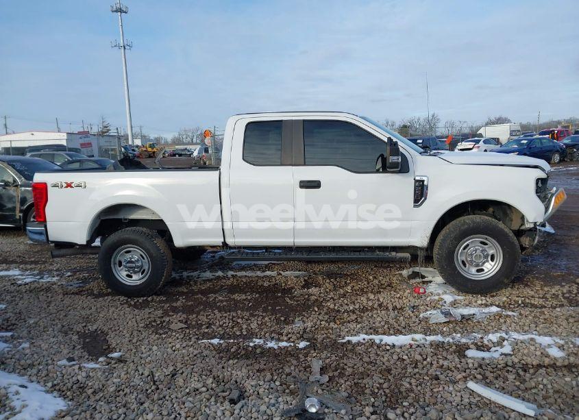 Photo 13 of 2017 Ford F-250 XL (VIN 1FT7X2B60HED90653)