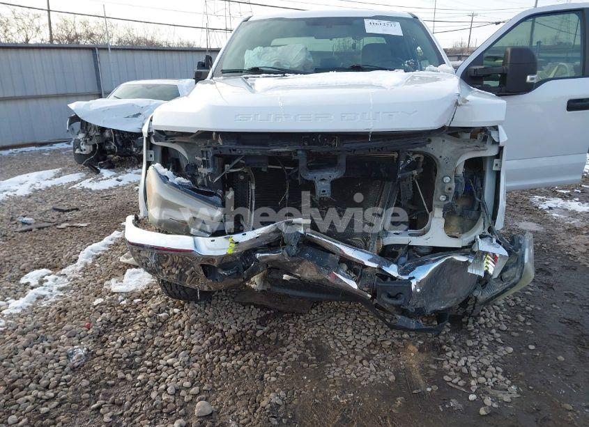 Photo 6 of 2017 Ford F-250 XL (VIN 1FT7X2B60HED90653)