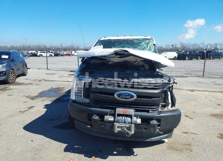 Photo 12 of 2019 Ford F-250 XL (VIN 1FT7X2B60KEF59030)