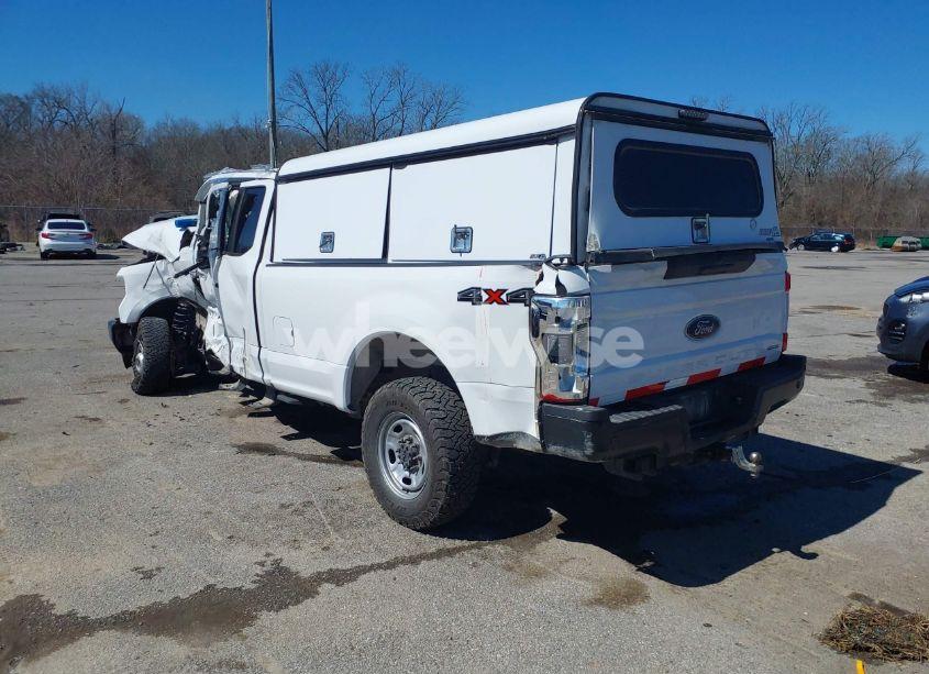 Photo 3 of 2019 Ford F-250 XL (VIN 1FT7X2B60KEF59030)