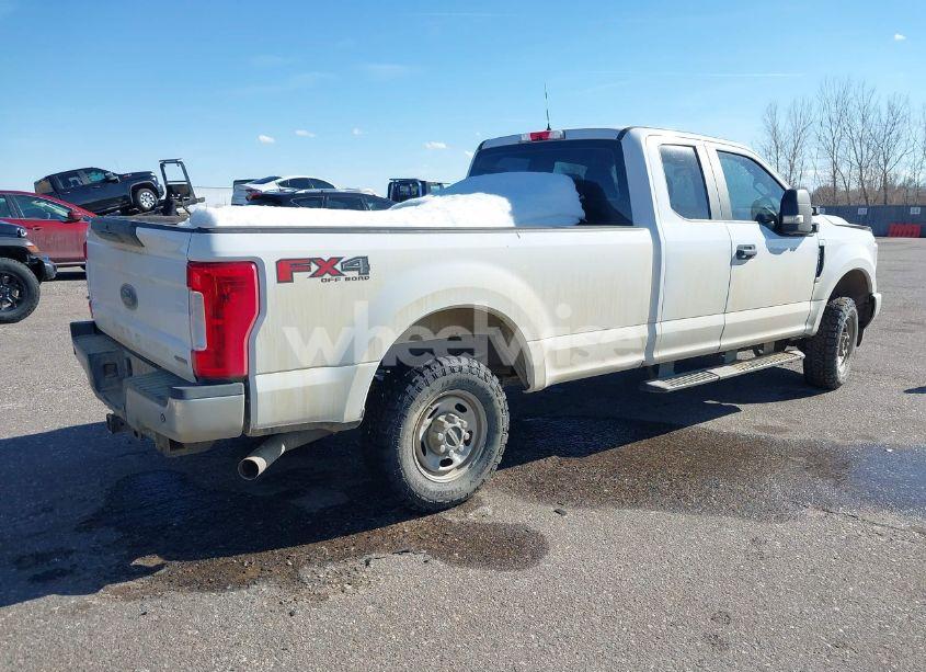 Photo 4 of 2019 Ford F-250 XL (VIN 1FT7X2B60KEF82968)