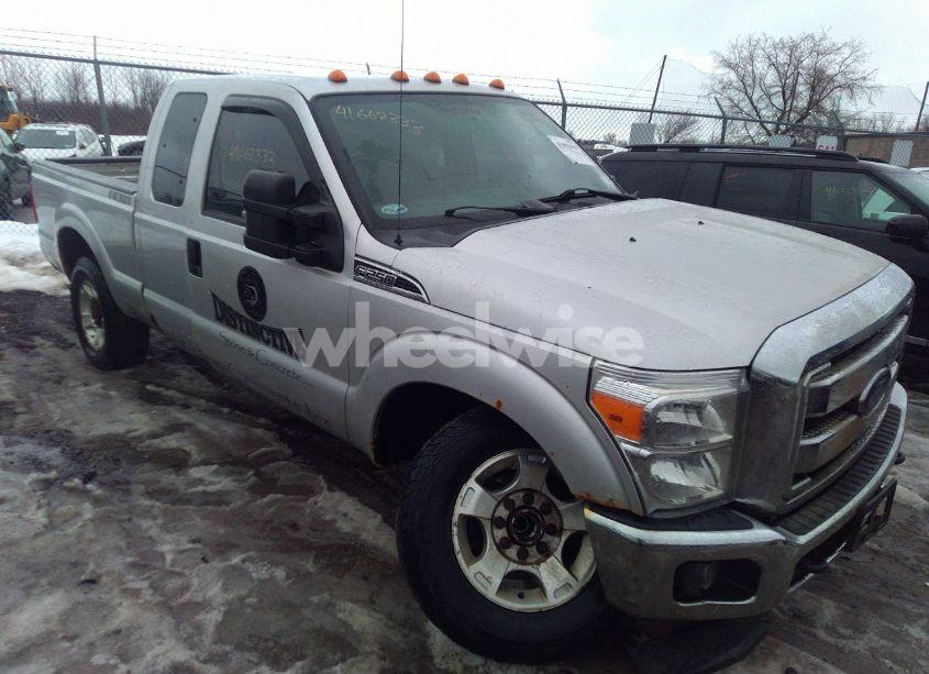 2012 Ford F-250 XLT (VIN 1FT7X2B61CED13945) main photo