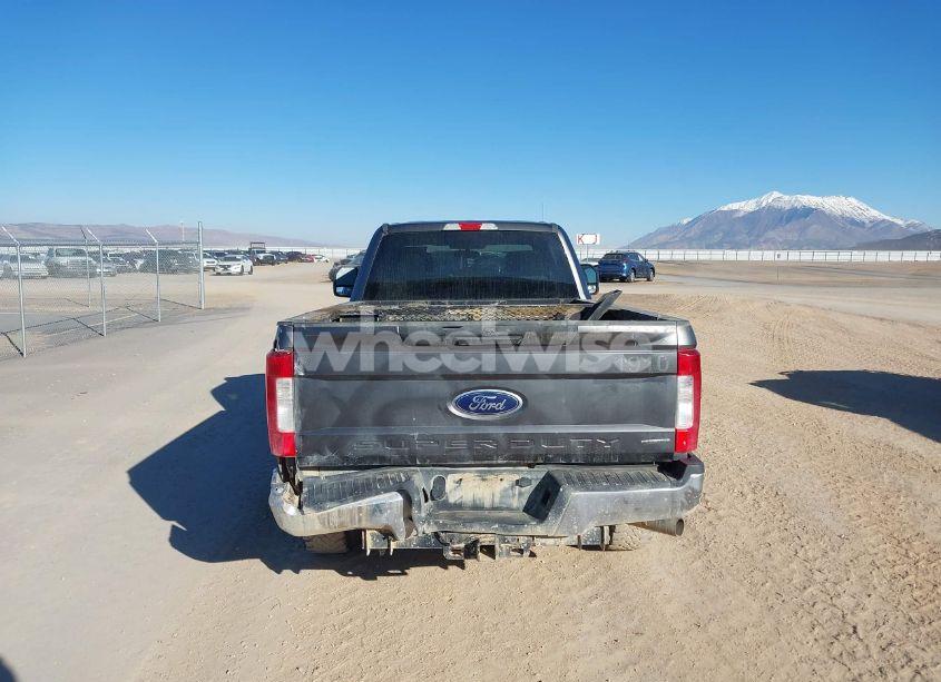 Photo 16 of 2019 Ford F-250 XL (VIN 1FT7X2B61KEC11382)