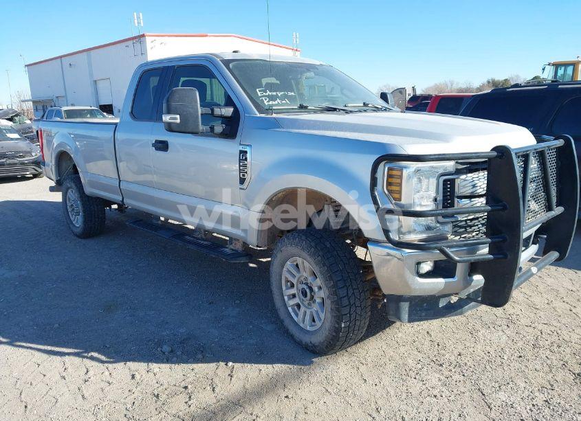 2019 Ford F-250 XLT (VIN 1FT7X2B61KEG78138) main photo