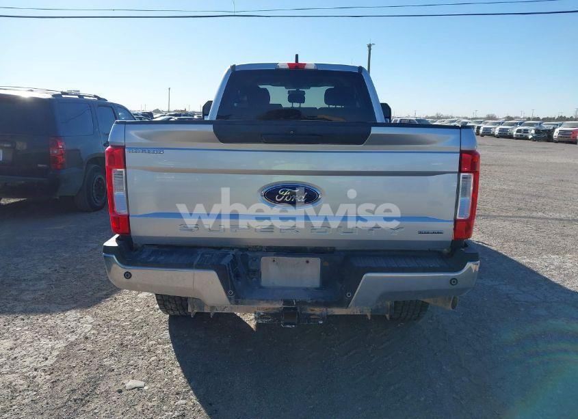 Photo 15 of 2019 Ford F-250 XLT (VIN 1FT7X2B61KEG78138)